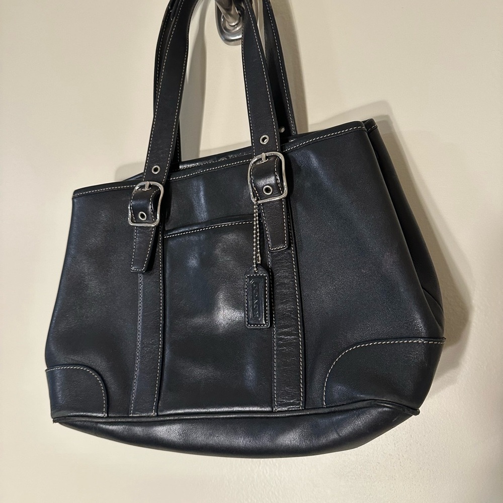 Vintage Coach Purse Black Leather Bucket Handbag Shouder No.M3S-
7588 Hang Tag